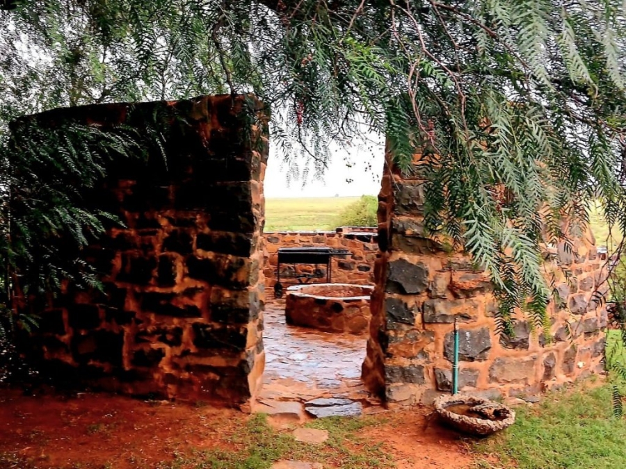 4 Bedroom Property for Sale in Bloemfontein Rural Free State